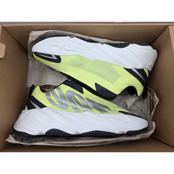 Adidas Yeezy Boost 700 MNVN Laceless Phosphor 2022 Mens Size 8.5 (GY2055) main image 15